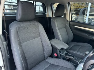 2017 Toyota Hilux 2.8GD-6 Xtra Cab 4x4 Raider