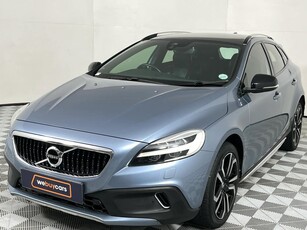 2017 Volvo V40 Cross Country D3 Insciption Geartronic