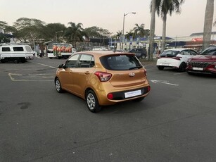 Used Hyundai Grand i10 1.25 Motion Auto for sale in Kwazulu Natal