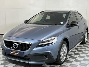 2017 Volvo V40 Cross Country T4 Inscription Geartronic