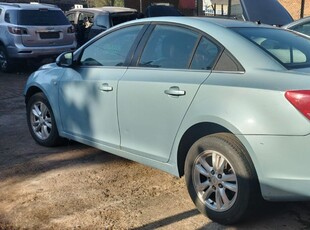 Chev Cruze 2.0Diesel Manual 2013 Stripping for spare parts.