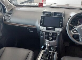 New Toyota Land Cruiser Prado 2.8 GD VX Auto for sale in Gauteng