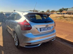 Used Ford Focus 2.0 for sale in Gauteng