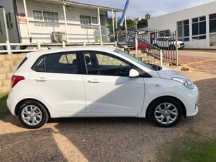 Used Hyundai Grand i10 1.0 Motion Auto for sale in Western Cape