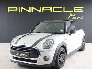 Used MINI Hatch Cooper Auto for sale in Gauteng