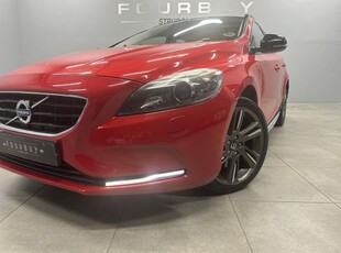 Used Volvo V40 CC D3 Excel Auto for sale in Gauteng