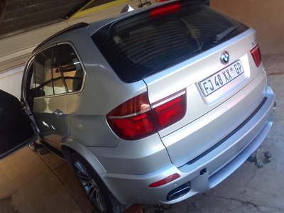 BMW X5 4.0d XDrive sports pack. The car is very neat, almost New.