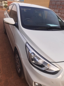 Hyundai accent excellent in condition very clean