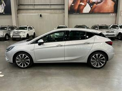 Opel Astra 2017, Manual, 2 litres - Cape Town