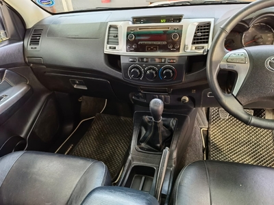 Toyota Hilux 3.0 D4D Legend 45 S/Cab