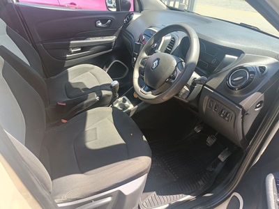 2021 Renault Captur 0.9 Turbo Blaze 66kW, Tan with 68995km available now!