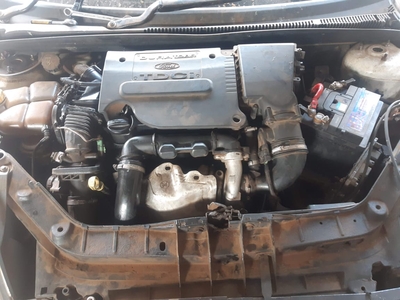 2007 ford fiesta 1.6 tdci non runner. Crank doesn't start and 3years license