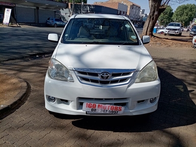 2010 TOYOTA AVANZA 1.5TX MANUAL 98000KM Mechanically perfect with Clothes Seat