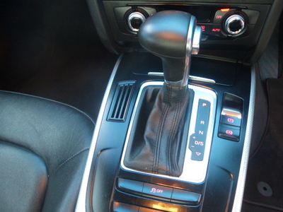 2012 Audi A5 coupe A5 2.0T FSI STRONIC SPORT QUATTRO (185KW)
