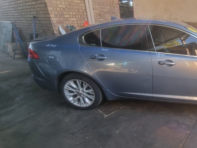 2013 Jaguar XF 2.0l Si4 Stripping for Spares