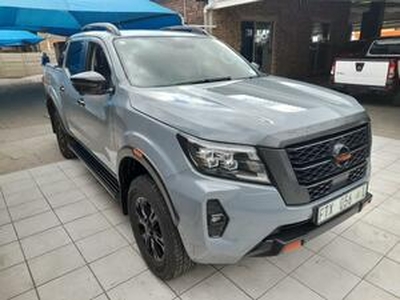 Nissan Navara 2022, Automatic, 2.5 litres - Johannesburg