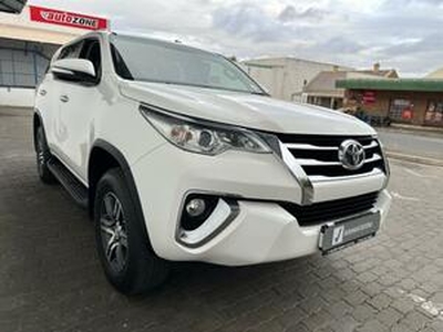 Toyota Fortuner 2017, Automatic - Arnot