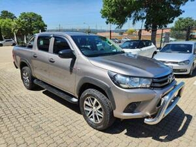 Toyota Hilux 2016, Manual, 2.4 litres - Messina