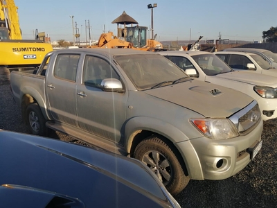 Toyota Hilux 3.0 D4D Stripping For Spares