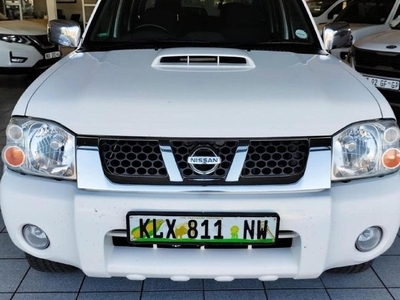 Used Nissan NP300 2.5 TDi Hi