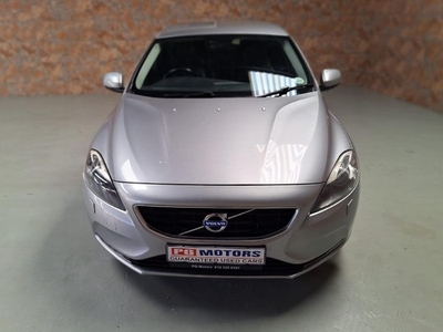 Used Volvo V40 T3 Excel for sale in Gauteng