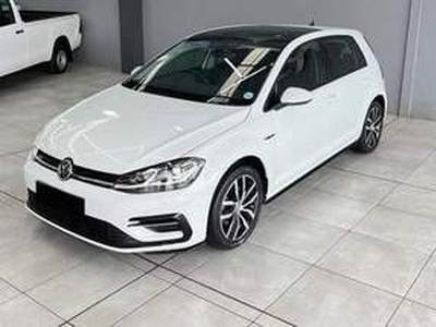 Volkswagen Golf 2019, Automatic, 1.4 litres - Pretoria