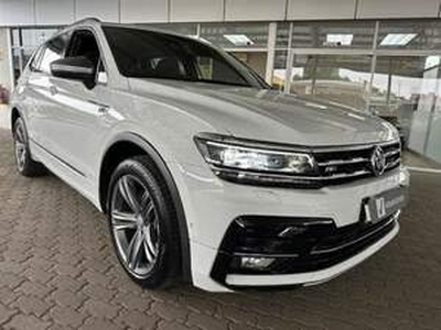 Volkswagen Tiguan 2020, Automatic, 2 litres - Johannesburg