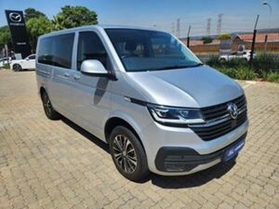 Volkswagen Transporter 2020, Automatic, 2 litres - Messina