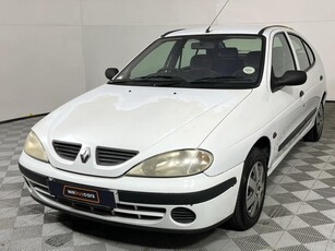 2000 Renault Megane 1.4 RTE Hatch