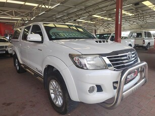 2013 Toyota Hilux 3.0 D-4D D/Cab RB Raider with 192443kms CALL RICKY 060 928 6209
