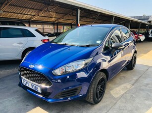 2016 Ford Fiesta 1.4i (71 kW) Ambiente Hatch Back