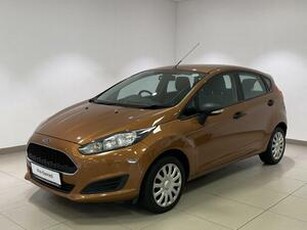 Ford Fiesta 2016, Manual, 1 litres - East London