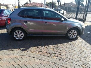 2011 Volkswagen Polo Vivo hatch 1.4 Comfortline For Sale in Gauteng, Johannesburg