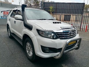 2013 Toyota Hilux 3.0 D4D Auto For Sale in Gauteng, Johannesburg