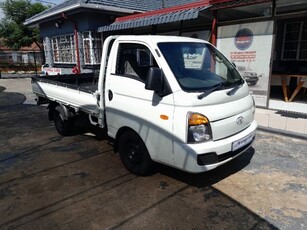 2014 Hyundai H-100 Bakkie 2.6D chassis cab (aircon) For Sale in Gauteng, Johannesburg