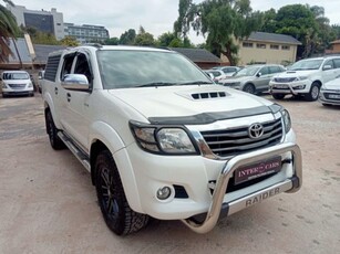 2014 Toyota Hilux 3.0D-4D double cab 4x4 Raider auto For Sale in Gauteng, Bedfordview