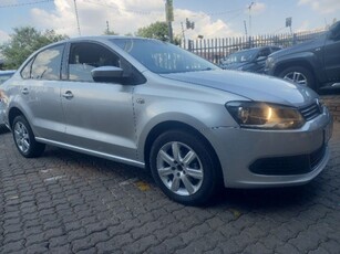 2014 Volkswagen Polo sedan 1.4 Comfortline For Sale in Gauteng, Johannesburg