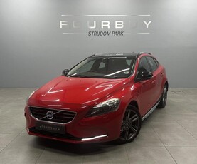 2014 Volvo V40 Cross Country D3 Excel for sale