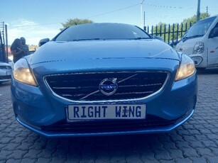 2016 Volvo V40 T3 Elite For Sale in Gauteng, Johannesburg