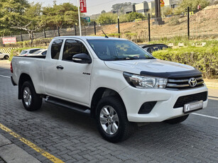 2017 TOYOTA HILUX 2.4 GD-6 RB SRX P-U E-CAB