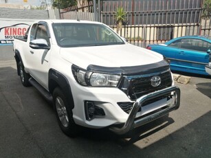 2017 Toyota Hilux 2.8gd-6 Extra cab For Sale For Sale in Gauteng, Johannesburg