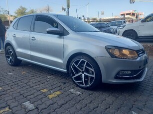 2017 Volkswagen Polo hatch 1.2TSI Highline auto For Sale in Gauteng, Johannesburg