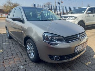 2017 Volkswagen Polo Vivo sedan 1.4 Trendline For Sale in Gauteng, Johannesburg