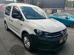 2019 Volkswagen Caddy 1.6 Crew Bus For Sale For Sale in Gauteng, Johannesburg