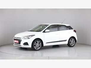 Used Hyundai i20 1.2 Fluid for sale in Western Cape