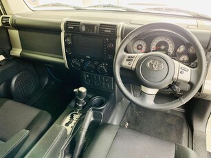 Used Toyota FJ Cruiser 4.0 V6 for sale in Western Cape