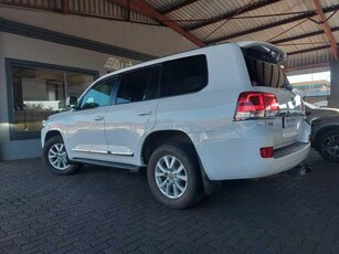 Used Toyota Land Cruiser 200 4.5 D V8 VX Auto for sale in Mpumalanga