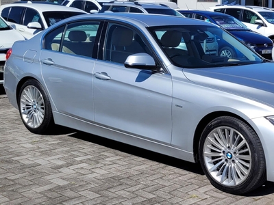 2013 BMW 3 Series 328i Luxury Auto For Sale