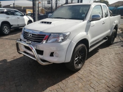 2014 Toyota Hilux 3.0D-4D 4x4 Raider For Sale in Gauteng, Johannesburg