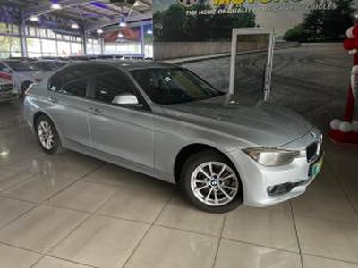 BMW 3 Series 320i
